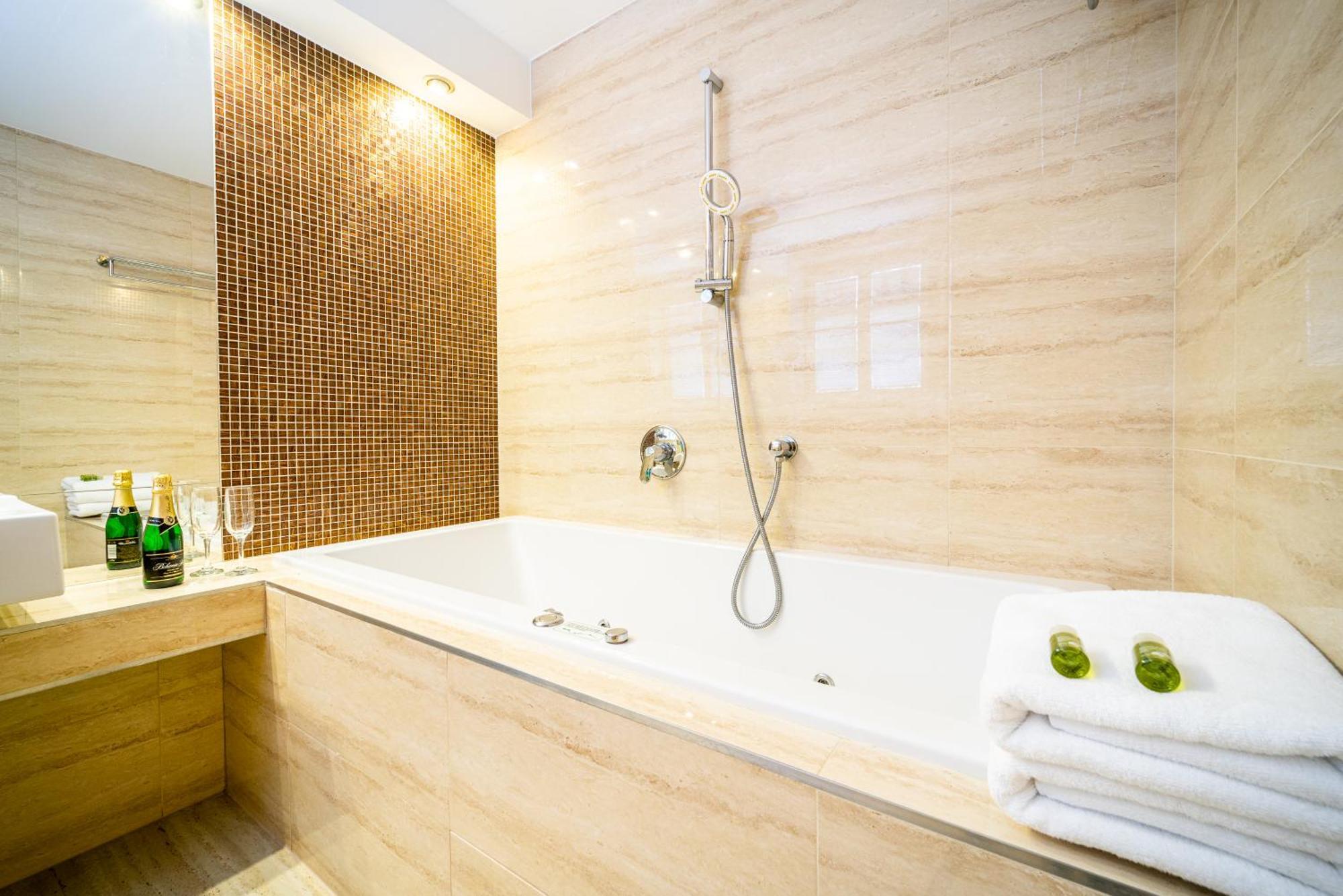 Hotel Sepetna Ostravice Extérieur photo